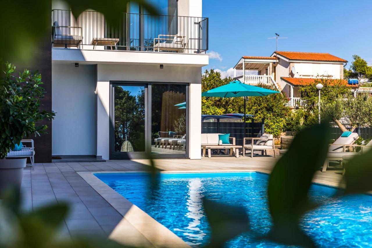 维尔Olive Tree Mansion公寓 外观 照片