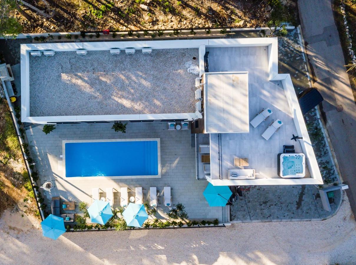 维尔Olive Tree Mansion公寓 外观 照片