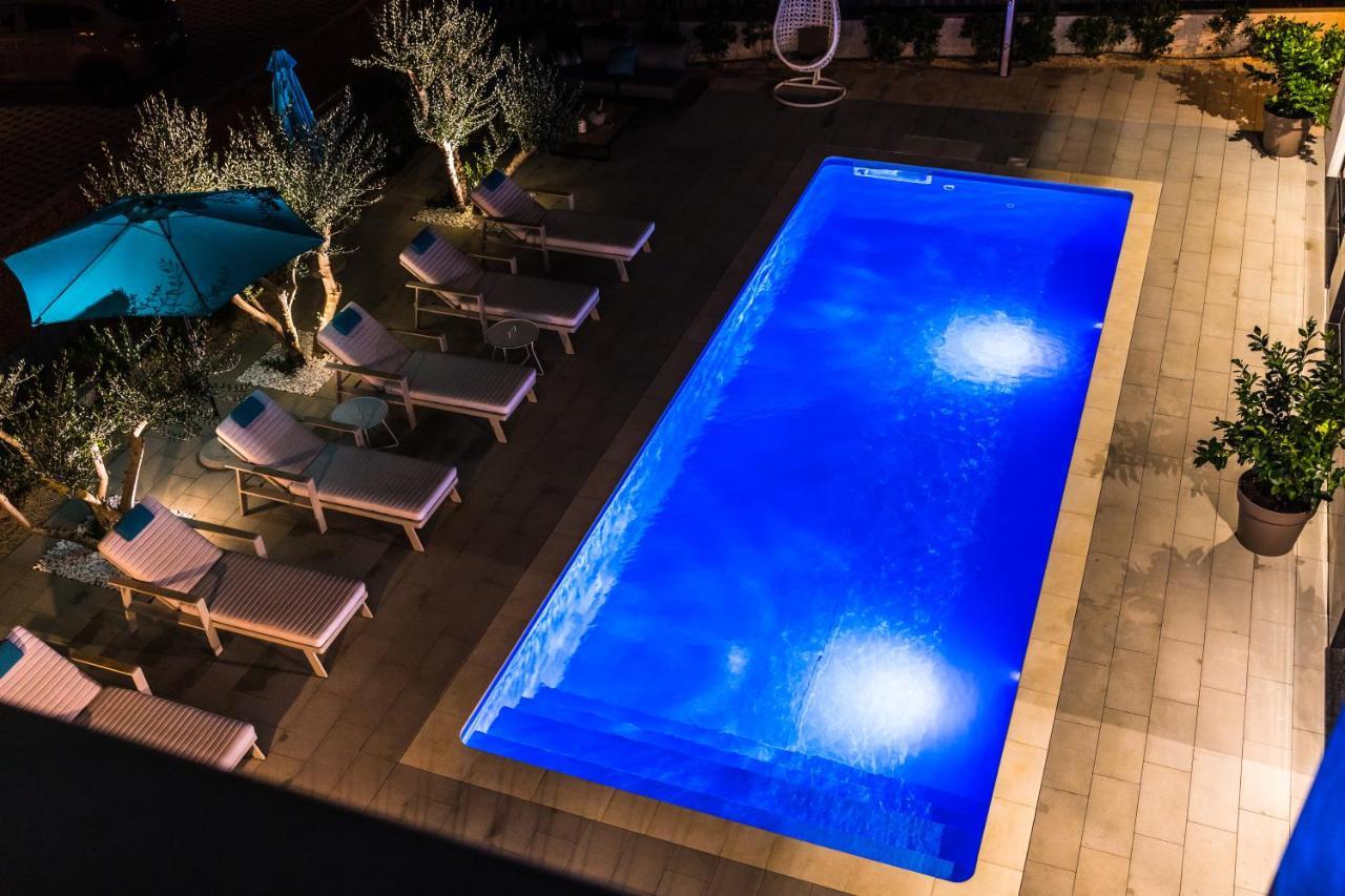 维尔Olive Tree Mansion公寓 外观 照片